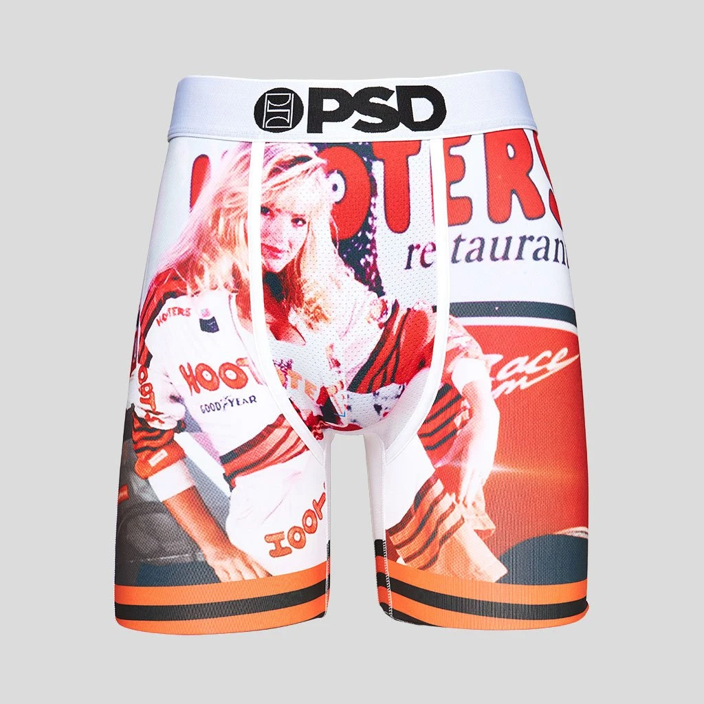 PSD Underwear Hooters - Racer Girl PSD Underwear Hooters - Racer Girl