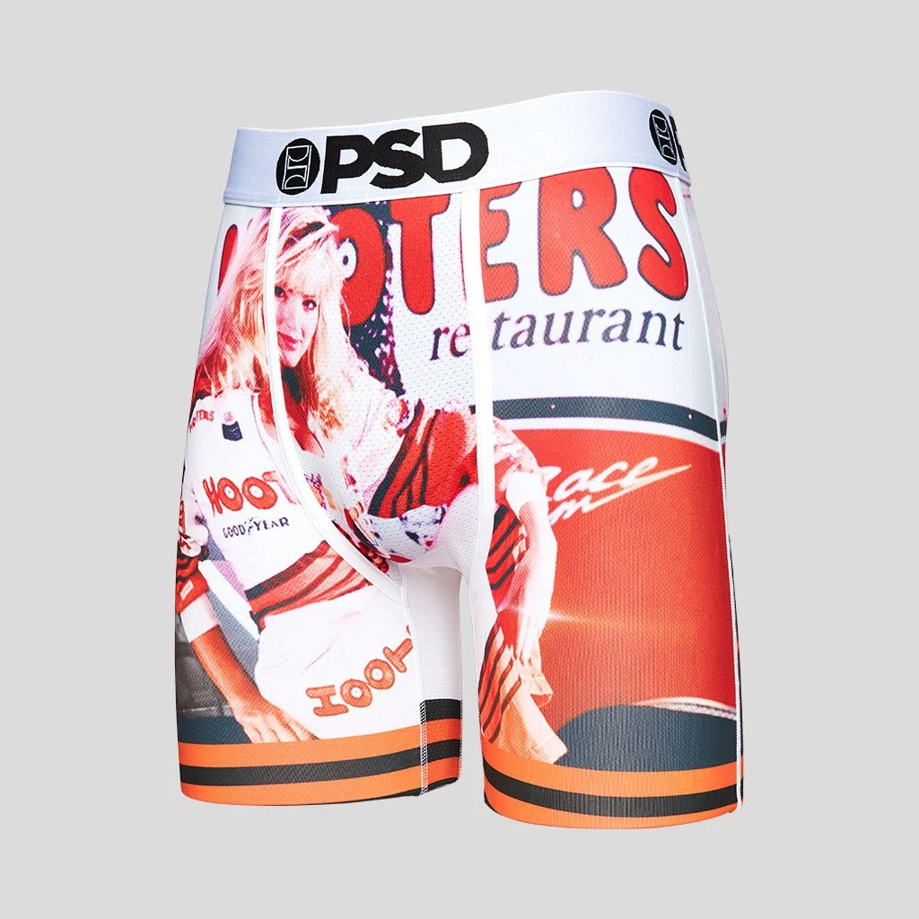 PSD Underwear Hooters - Racer Girl PSD Underwear Hooters - Racer Girl