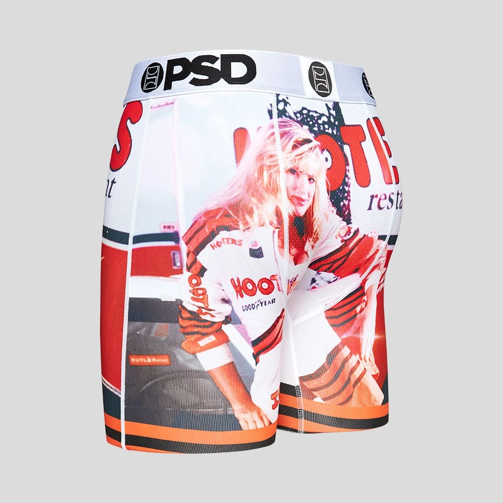PSD Underwear Hooters - Racer Girl PSD Underwear Hooters - Racer Girl